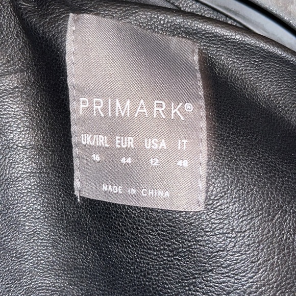 Primark Motorcycle  Belted Vegan Leather with zippers NWOT - Picture 12 of 12